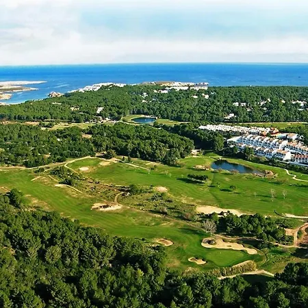 Nice 2 Bedroom Next To The Beach On The Golf/beach Of Son Parc. Apartamento
